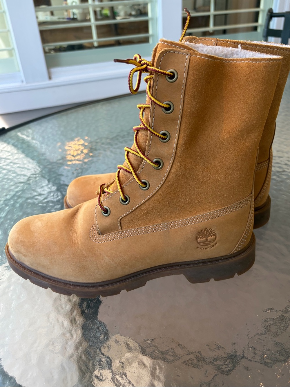 Timberland Women's Teddy Fleece Suede waterproof lace up Boot in Wheat 7.5 M US